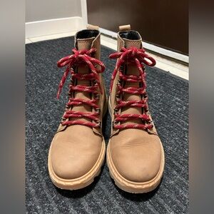 Sorel Tan Waterproof Ankle Boots size US6